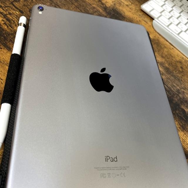 iPad Pro9.7 & Apple Pencil & UAGケース3点セットMLMV2JA注意1