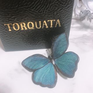 ゴンドア(gondoa)のTORQUATA（トルクアータ）蝶ピアス　レザー　ゴンドラ(ピアス)