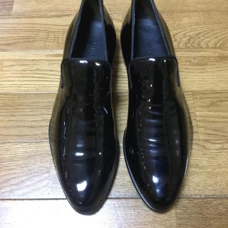 Gucci 新品未使用 グッチ エナメルパンプス UK5 送料込の通販 by
