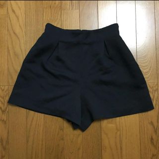 レストローズ(L'EST ROSE)のLEST ROSE レストローズ　ショートパンツ(ショートパンツ)