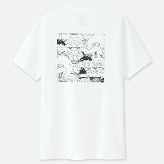 UNIQLO(ユニクロ)のユニクロUTカウズXセサミストリートグラフィックTサイズXS メンズのトップス(Tシャツ/カットソー(半袖/袖なし))の商品写真