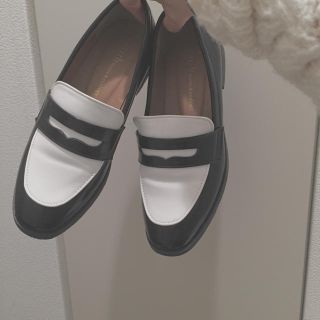 アースミュージックアンドエコロジー(earth music & ecology)のバイカラー Loafer🐑(ローファー/革靴)