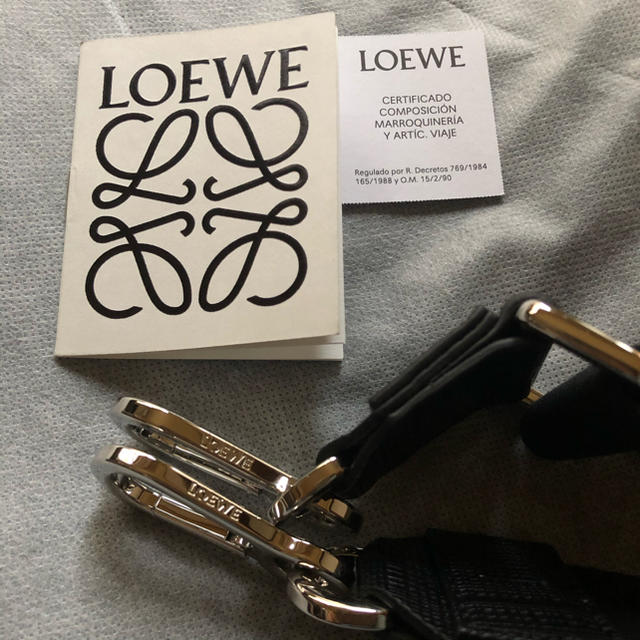 LOEWE(ロエベ)のとらくん様 専用☆【新品未使用】ロエベ ショルダーバッグ メンズのバッグ(ショルダーバッグ)の商品写真