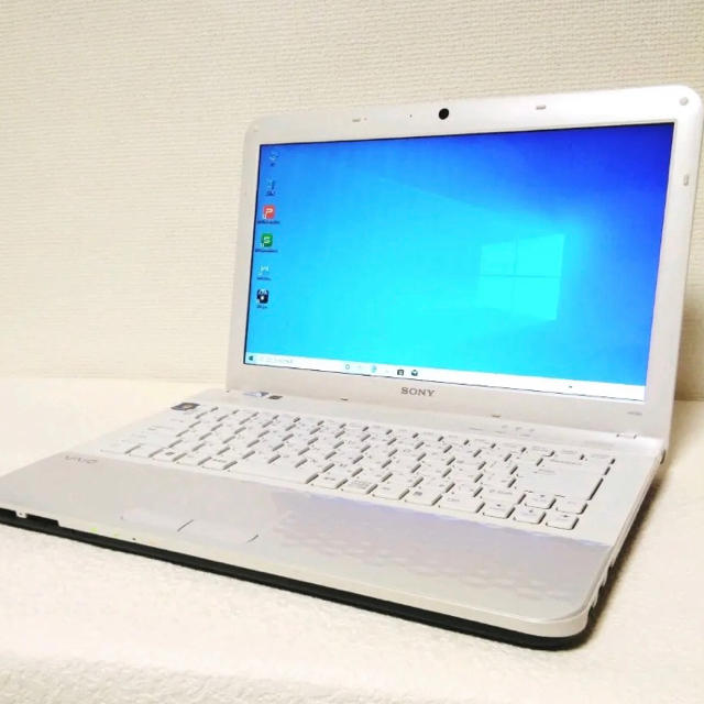 SONYノートパソコン ・i5・ホワイト・DVDマルチ・6GB/500GB