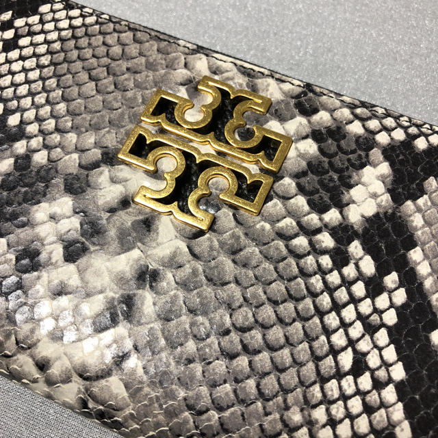 Tory Burch(トリーバーチ)のTORYBURCH 財布 レディースのファッション小物(財布)の商品写真