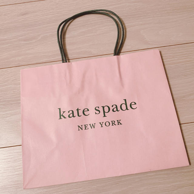 kate spade new york(ケイトスペードニューヨーク)の【レモン様専用】Kate Spade 唇(キース)リング　ゴールド レディースのアクセサリー(リング(指輪))の商品写真