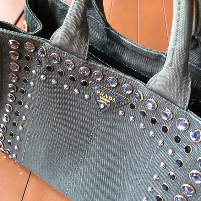 ご予約♡ PRADA カナパビジューSサイズ　カーキ