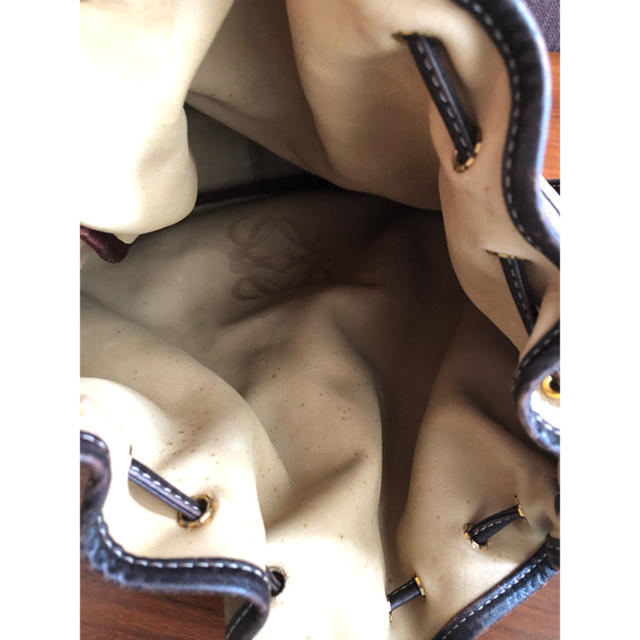 LOEWE(ロエベ)の【LOEWE ロエベ】巾着型 ショルダーバッグ スエード レディースのバッグ(ショルダーバッグ)の商品写真
