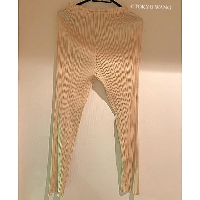 プリーツプリーツ パンツ ボトムス ベージュ ブラウン 茶 肌色 激安