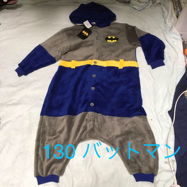 BANDAI(バンダイ)の新品　130 バットマン　パジャマ  正規　着ぐるみ　BATMAN  男の子 キッズ/ベビー/マタニティのキッズ服男の子用(90cm~)(パジャマ)の商品写真