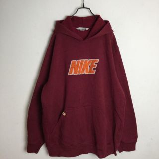 ナイキ(NIKE)のNIKE パーカー(パーカー)