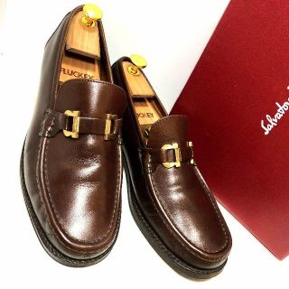 サルヴァトーレフェラガモ(Salvatore Ferragamo)の★美品★大定番★フェラガモ＊8EE＊ガンチーニ ビットローファー＊濃茶(ドレス/ビジネス)