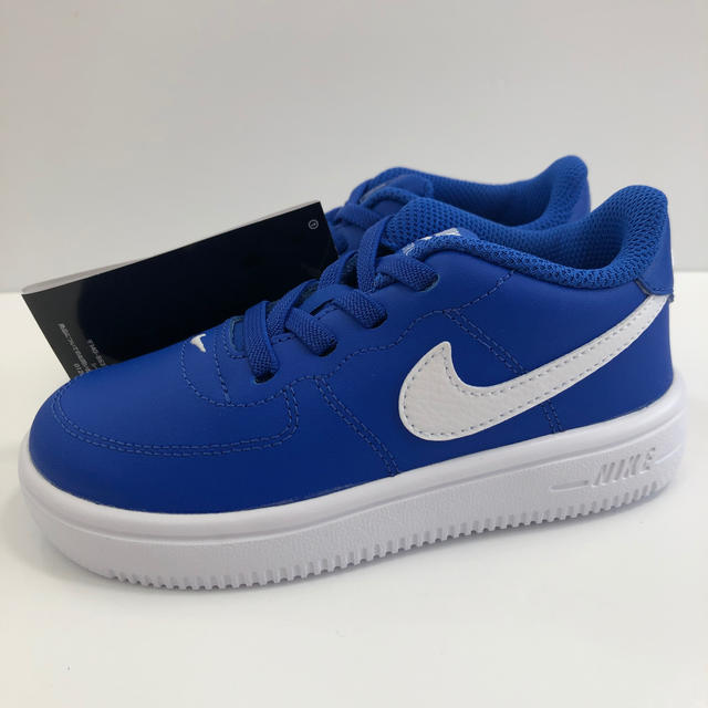 NIKE(ナイキ)の新品　NIKE Force1’18 TD 15cm キッズ/ベビー/マタニティのキッズ靴/シューズ(15cm~)(スニーカー)の商品写真