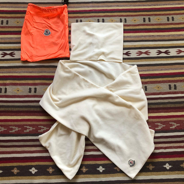大幅値下げ モンクレール マフラー ストール 大判 希少美品 上品な