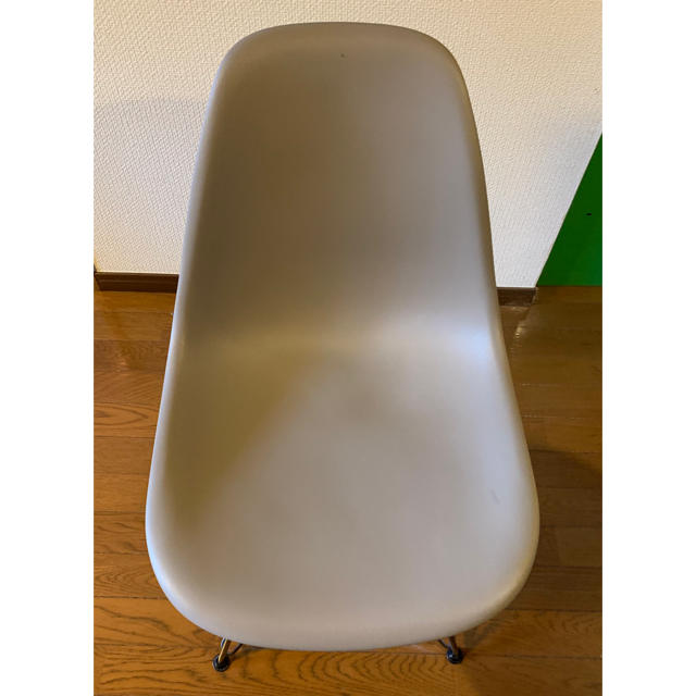 EAMES(イームズ)のポニョ様専用　DSR479J 二脚セット インテリア/住まい/日用品の椅子/チェア(ダイニングチェア)の商品写真