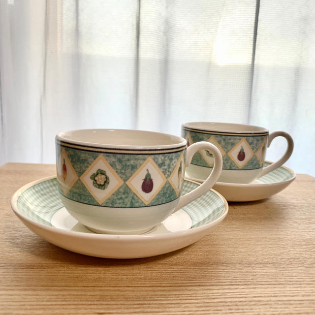 楽天スーパーセール】 希少WEDG WOOD ウェッジウッド黒壺 牡丹蝶々絵
