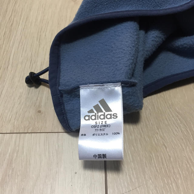 adidas(アディダス)のアディダス ネックウォーマー キッズ/ベビー/マタニティのこども用ファッション小物(マフラー/ストール)の商品写真