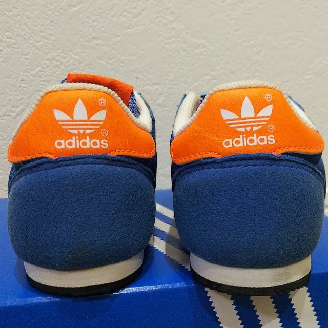 adidas(アディダス)のadidas スニーカー 14cm キッズ/ベビー/マタニティのベビー靴/シューズ(~14cm)(スニーカー)の商品写真