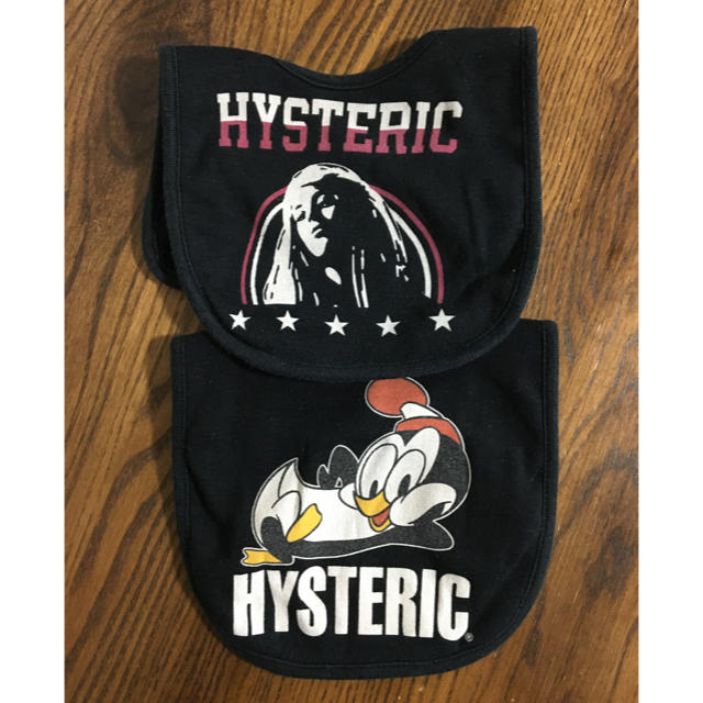 HYSTERIC GLAMOUR(ヒステリックグラマー)のヒステリックグラマー　スタイ　リバーシブル　2枚 キッズ/ベビー/マタニティのこども用ファッション小物(ベビースタイ/よだれかけ)の商品写真