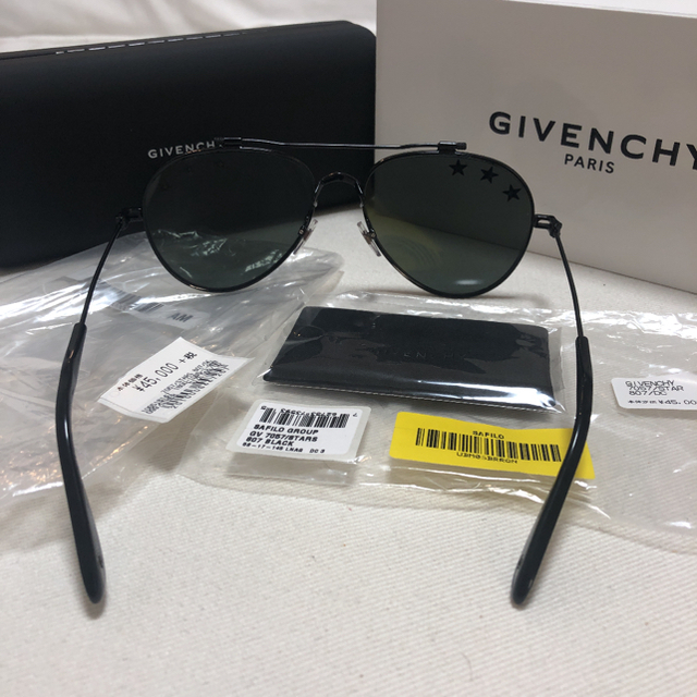 GIVENCHY(ジバンシィ)のジバンシー　GIVENCHY サングラス　新品未使用❗️ 最終値下げ❗️ メンズのファッション小物(サングラス/メガネ)の商品写真