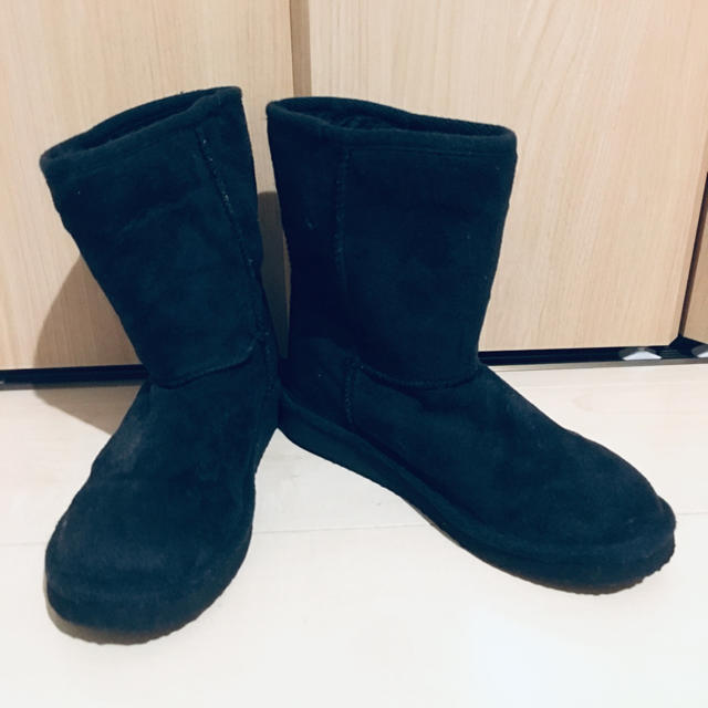 AZUL by moussy(アズールバイマウジー)の新品　AZUL BY MOUSSY ムートンブーツ  ugg レディースの靴/シューズ(ブーツ)の商品写真