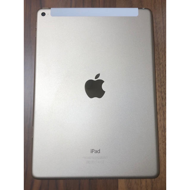 au利用判定〇　iPad Air2 64GB au ゴールド