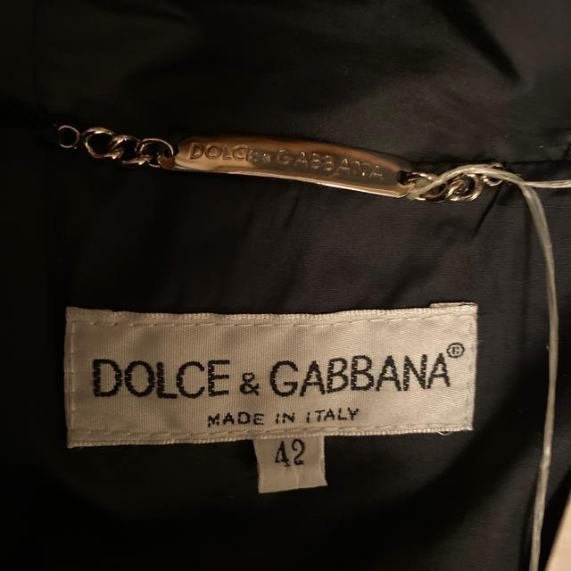 DOLCE&GABBANA(ドルチェアンドガッバーナ)のyu +様専用　DOLCE&GABBANA ダウン レディースのジャケット/アウター(ダウンジャケット)の商品写真