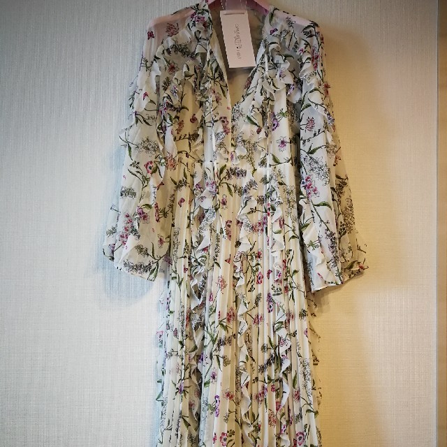 H&M ジャンバティスタヴァリ コラボワンピース | www.innoveering.net