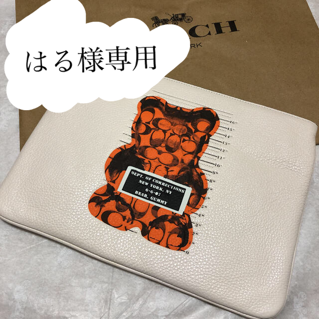 COACH(コーチ)の【はる様専用】coach コーチ クラッチバッグ クマ レディースのバッグ(クラッチバッグ)の商品写真