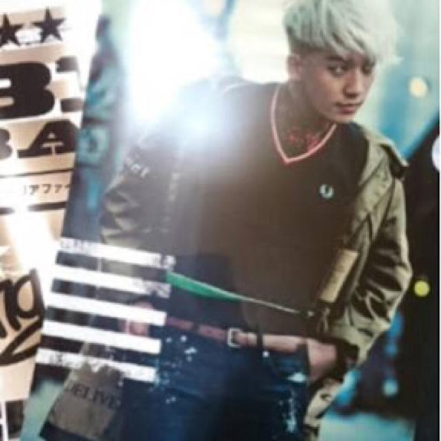 BIGBANG VI クリアファイル エンタメ/ホビーのタレントグッズ(アイドルグッズ)の商品写真