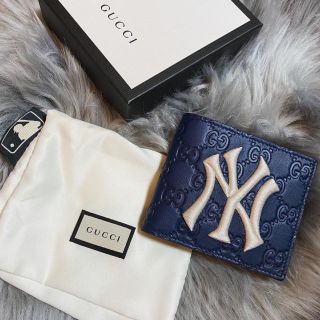 グッチ(Gucci)のGUCCI NYヤンキースコラボレーション⚾️✨(折り財布)