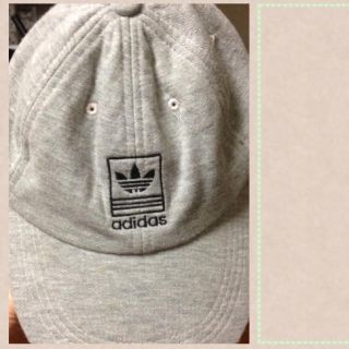 アディダス(adidas)のadidas ぼうし(キャップ)