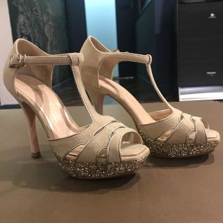 ダイアナ(DIANA)の【美品】DIANA ダイアナ ドレスアップシューズ　グリッター(ハイヒール/パンプス)