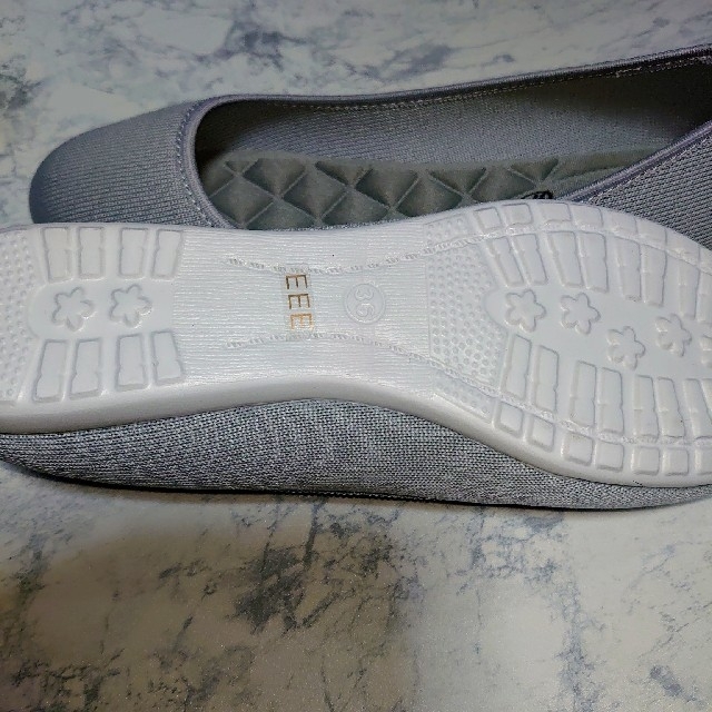 【新品】バレエシューズ Sサイズ ＥＥＥ フラットシューズ  レディースの靴/シューズ(バレエシューズ)の商品写真