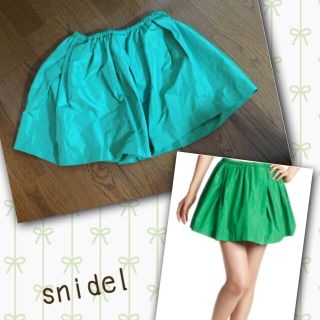 スナイデル(SNIDEL)のsnidelグリーンショートスカート(ミニスカート)