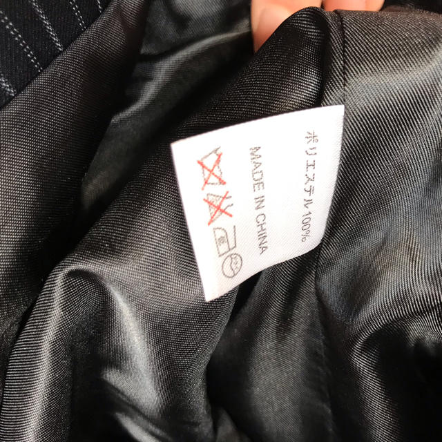 SHIHEI スーツ ジャケット 130 ストライプ キッズ/ベビー/マタニティのキッズ服男の子用(90cm~)(ドレス/フォーマル)の商品写真