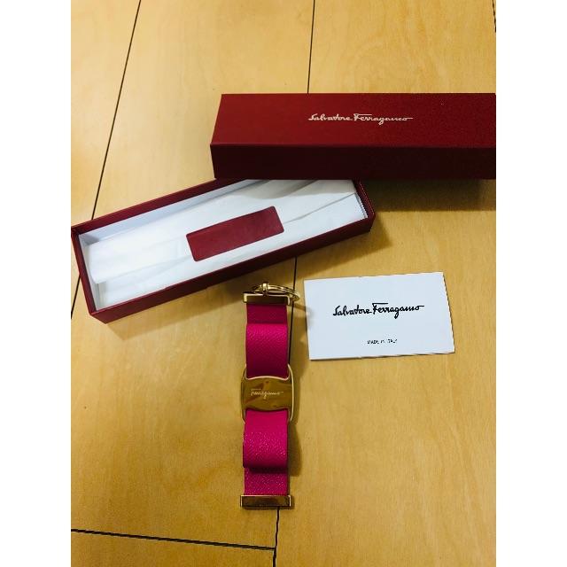 #フェラガモ#Ferragamo ヴァラリボン レザーキーリング ピンク Salvatore Ferragamo - フェラガモ キーリング ヴァラリボン