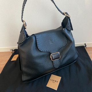 ロエベ(LOEWE)のとても綺麗　ロエベ   LOEWE グラナダ30(ショルダーバッグ)