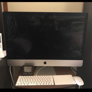 マック(Mac (Apple))の(5K)27インチ iMac Retina / トラックパット付(デスクトップ型PC)