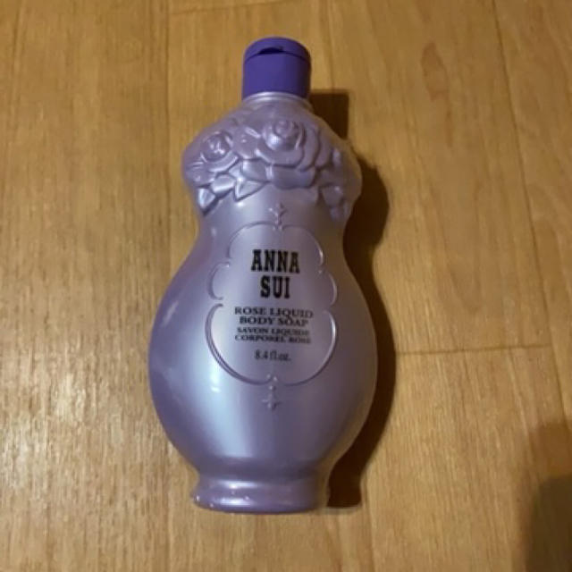 ANNA SUI(アナスイ)のANNA SUI ローズボディシャンプー コスメ/美容のボディケア(ボディソープ/石鹸)の商品写真