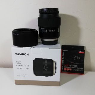 タムロン(TAMRON)の美品★タムロンキャノンEFマウント　単焦点レンズ　f/1.8　ポートレートに★(レンズ(単焦点))