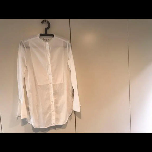 Drawer(ドゥロワー)のcen. タキシードシャツ　マイクローゼット レディースのトップス(シャツ/ブラウス(長袖/七分))の商品写真