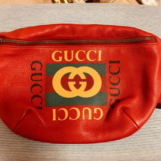 グッチ(Gucci)のメテオ様専用　GUCCI グッチ　ウエストポーチ　スペシャルプレゼント付き！(ボディバッグ/ウエストポーチ)