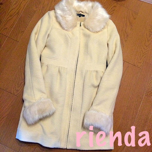 rienda(リエンダ)のウエストギャザーコート レディースのジャケット/アウター(ロングコート)の商品写真