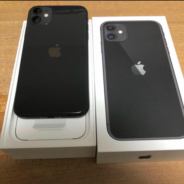 iPhone11 Black 64GB au 未使用の通販 by ゴンザレスの店｜ラクマ