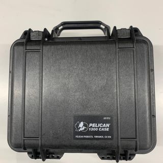 PELICAN 中型防水ハードケース 1504HK ディバイダータイプ