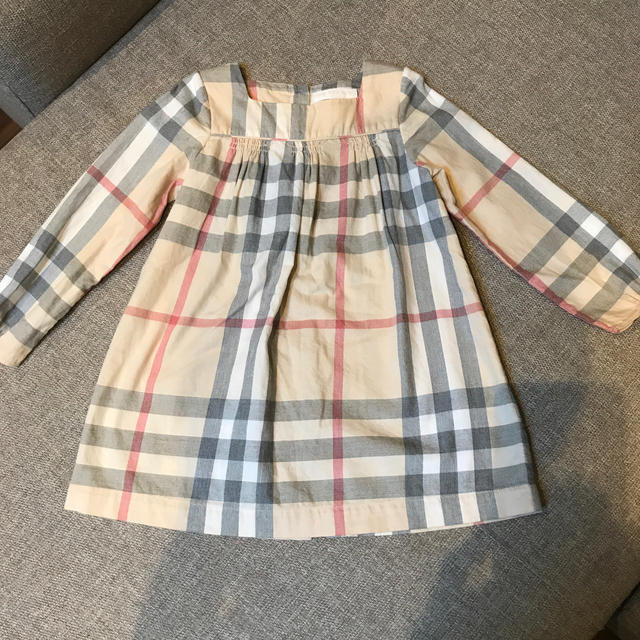 BURBERRY(バーバリー)のバーバリー　ワンピース　3y/98 キッズ/ベビー/マタニティのキッズ服女の子用(90cm~)(ワンピース)の商品写真