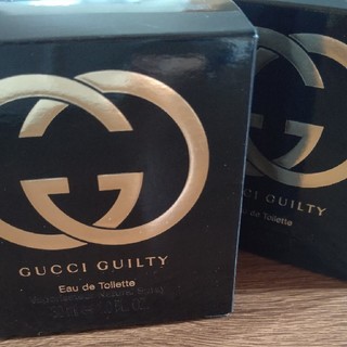グッチ(Gucci)のGUTTI GUILTY 30ml　2個セット(香水(女性用))