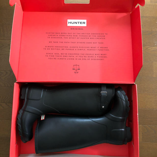 HUNTER(ハンター)のハンターレインブーツ　ロング　23cm ブラック　新品未使用 レディースの靴/シューズ(レインブーツ/長靴)の商品写真
