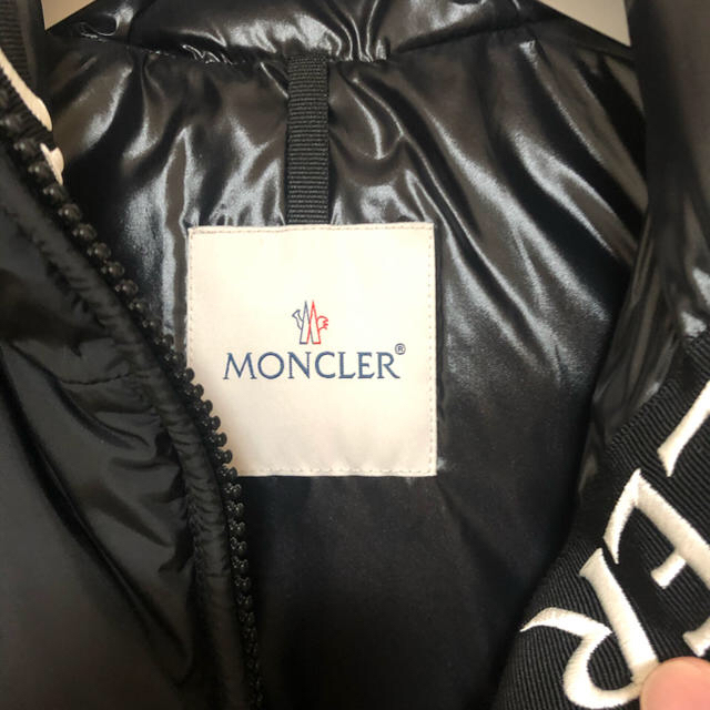 MONCLER 黒 moncler の通販 by SEI's shop｜モンクレールならラクマ - ぐるなう様専用 モンクレール モンクラ サイズ1 人気日本製